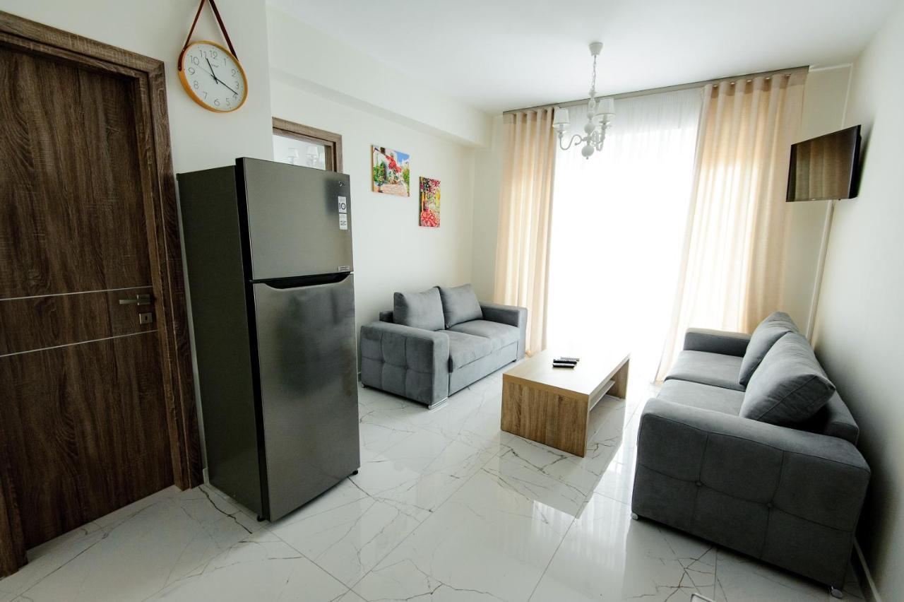 Nika Apartment 2 Hanioti Bagian luar foto